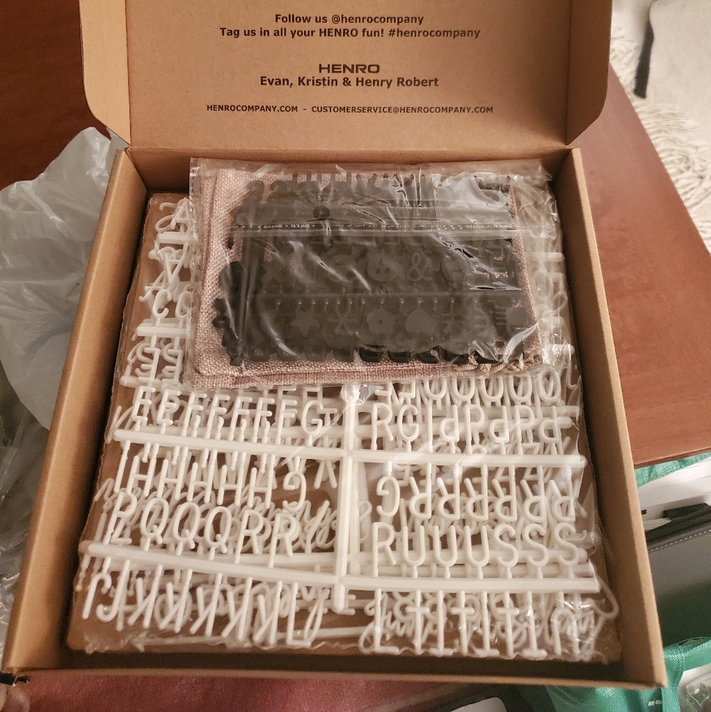 HENRO - Felt Message Letter Board